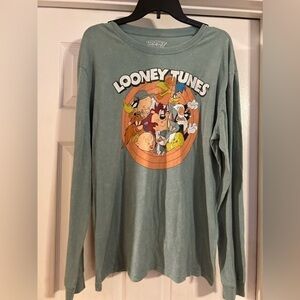 Women’s large Vintage Looney Tunes long sleeve shirt, stretchy soft material
